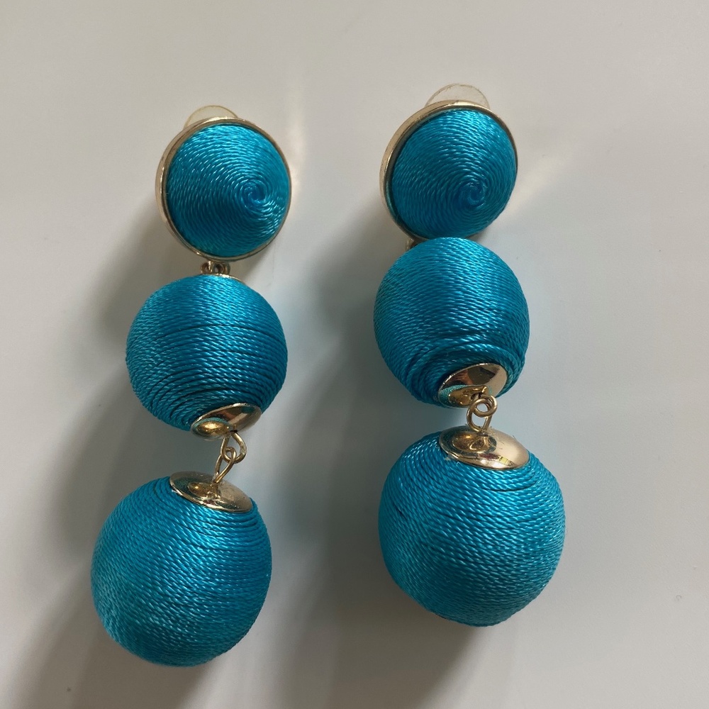 Turquoise bobble earrings